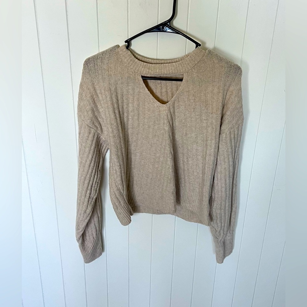 SO Cropped Cut-out Sweater Size L